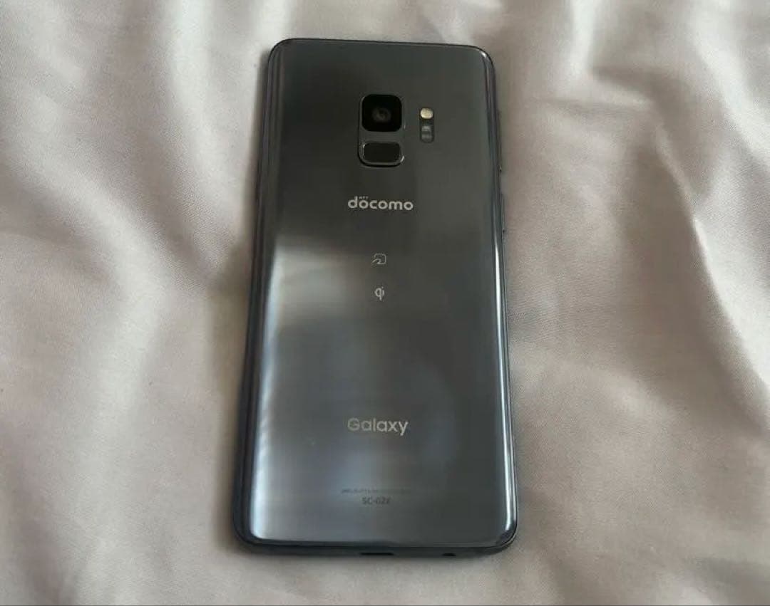 docomo Galaxy S9 本体