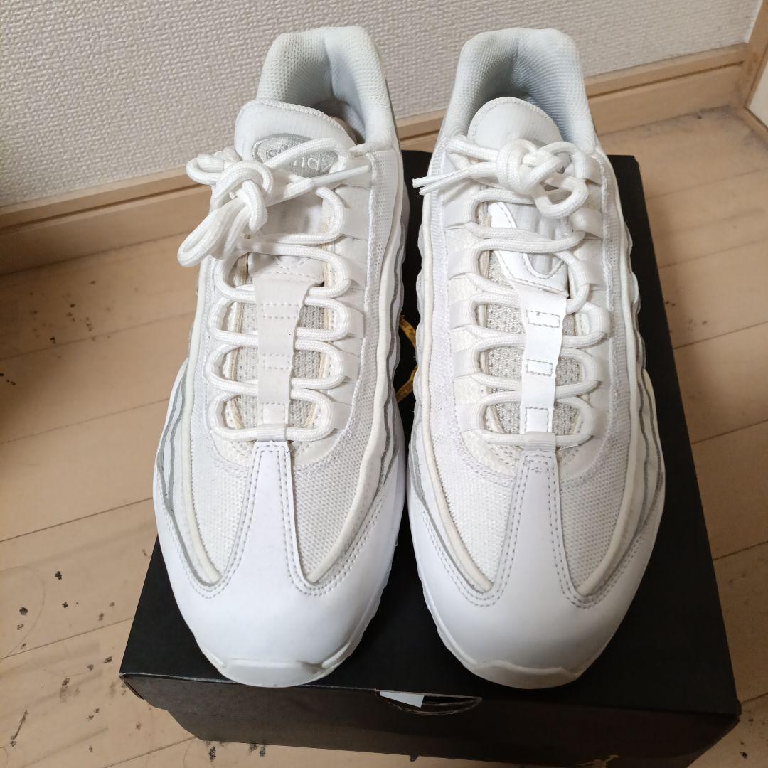 Nike Air Max 95 エアマックス95 トリプルホワイト