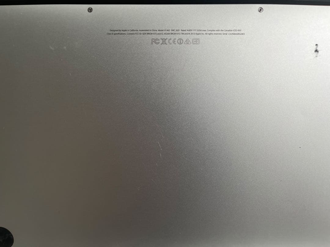 MacBook Air 11.6インチ (Early 2014)