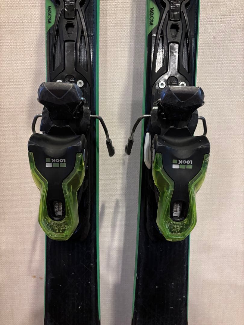 くり　ROSSIGNOL E77 スキー板 バインディング付き160センチ
