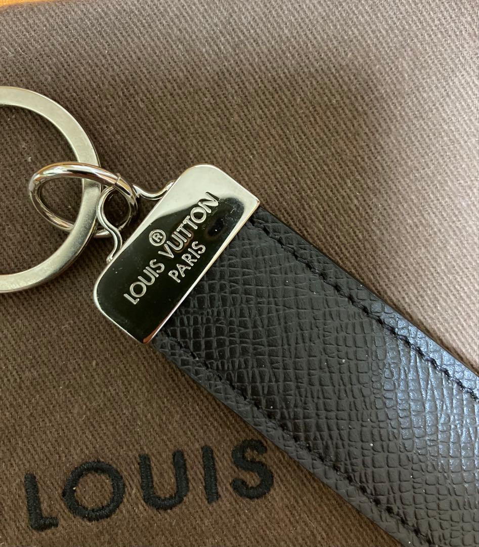 【新品未使用】LOUIS VUITTON ブラックレザー キーホルダー 、一部