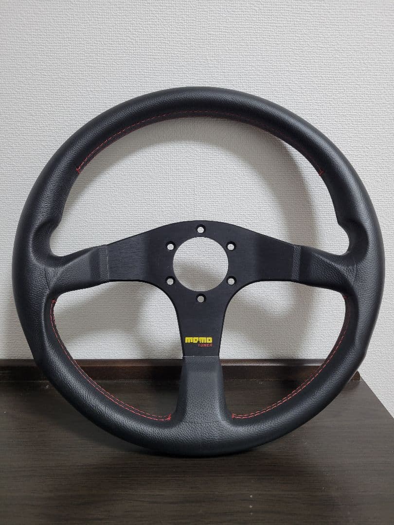 MOMO TUNER モモ　チューナー 35パイ　ステアリング