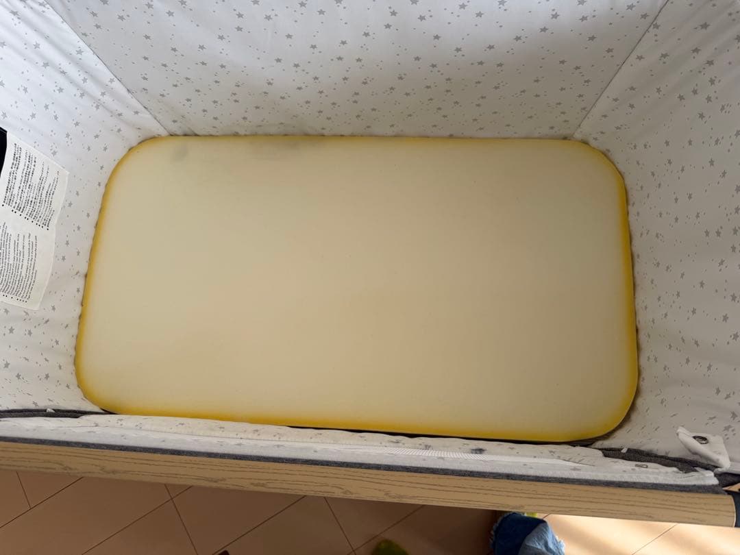 グレー ベビーベッド キャスター付き