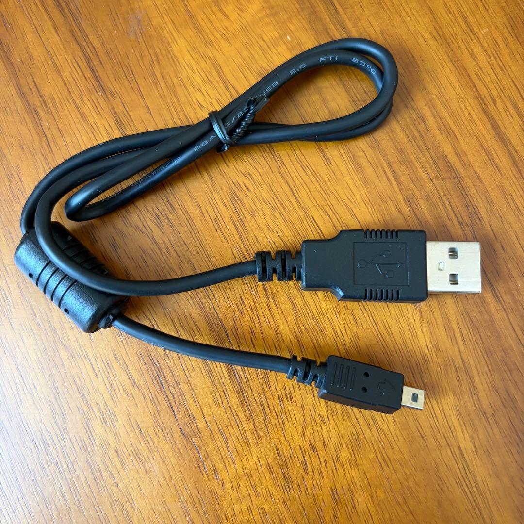 FINEPIX Z900EXR 5倍ズーム ワイドタッチパネル デジタルカメラ