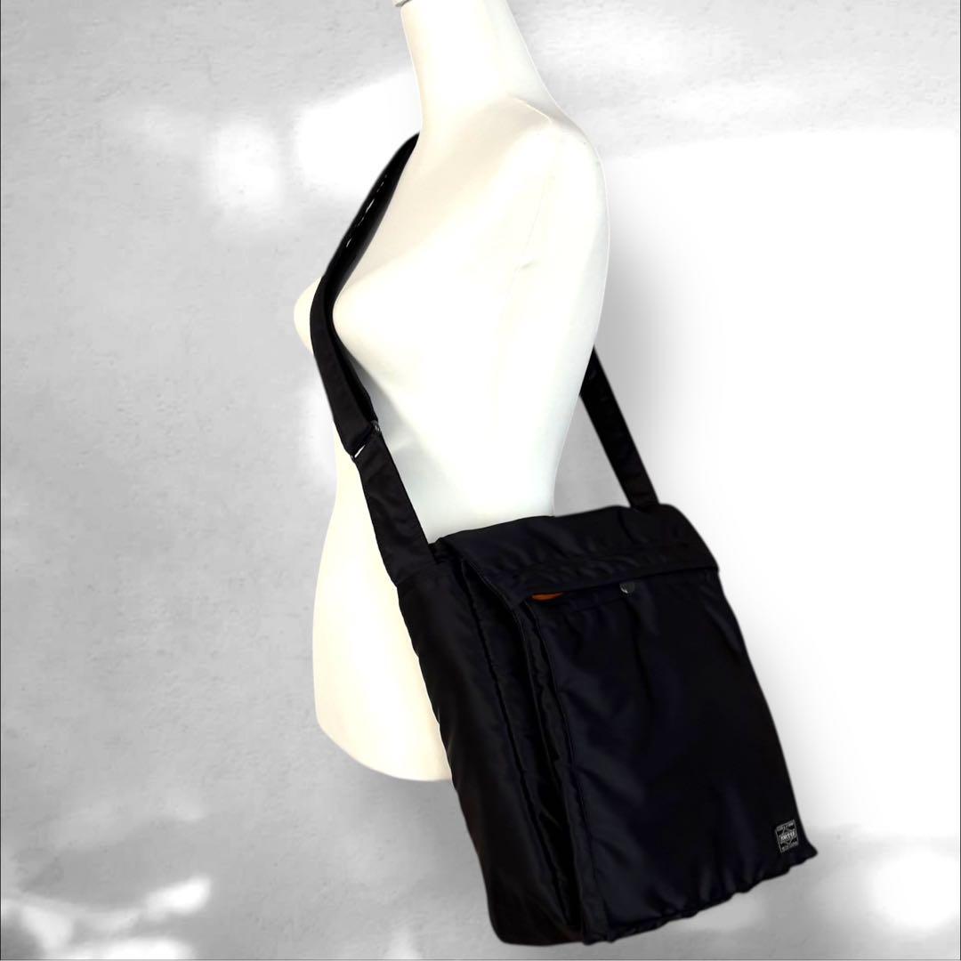 極美品✨希少PORTER ポータータンカーショルダーバッグ　ユニセックス大容量