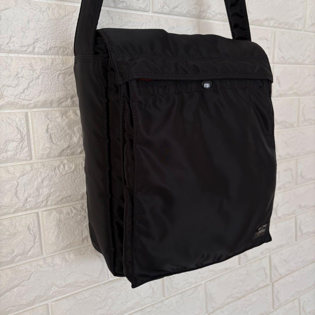 極美品✨希少PORTER ポータータンカーショルダーバッグ　ユニセックス大容量