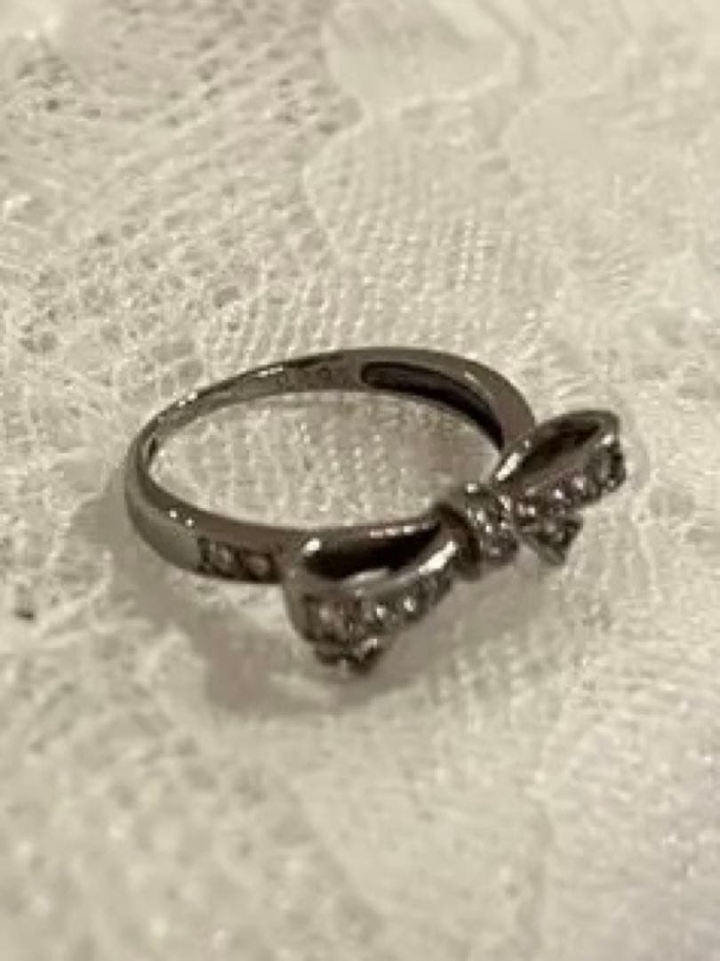 k18 wg リボン ダイヤ リング ホワイトゴールド 8号