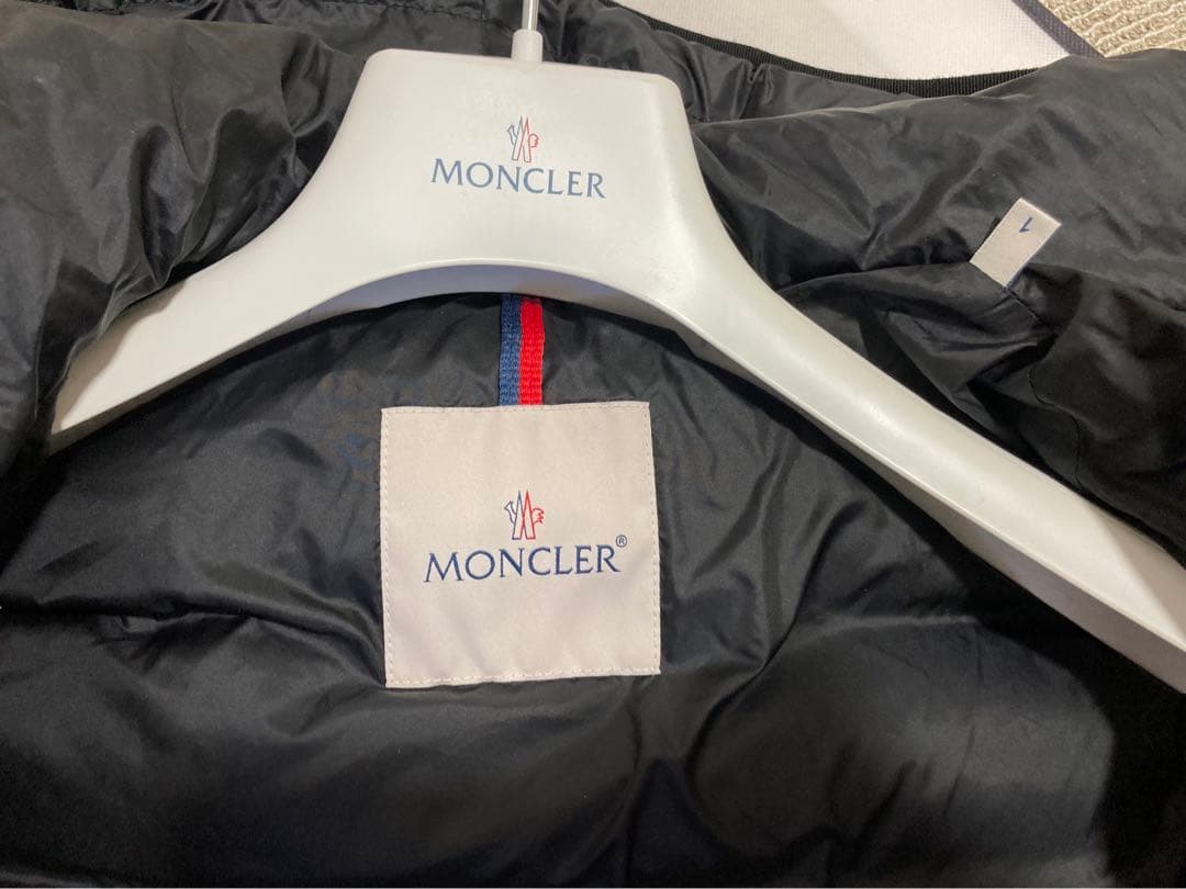 新品同様タグ付 モンクレール HIRMA イルマ ブラック サイズ1
