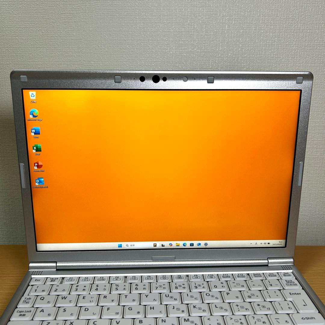 美品 Panasonic Let's note SV1 16GB 512GB