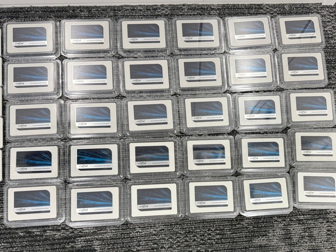 crucial SSD SATA MX500 500GB 2.5インチ　50個