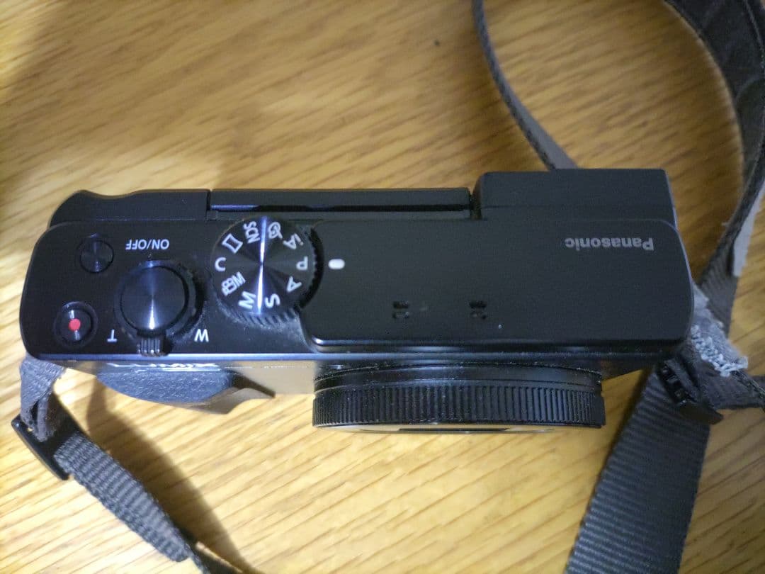 【美品】Panasonic LUMIX DC-TZ95D(ブラック)