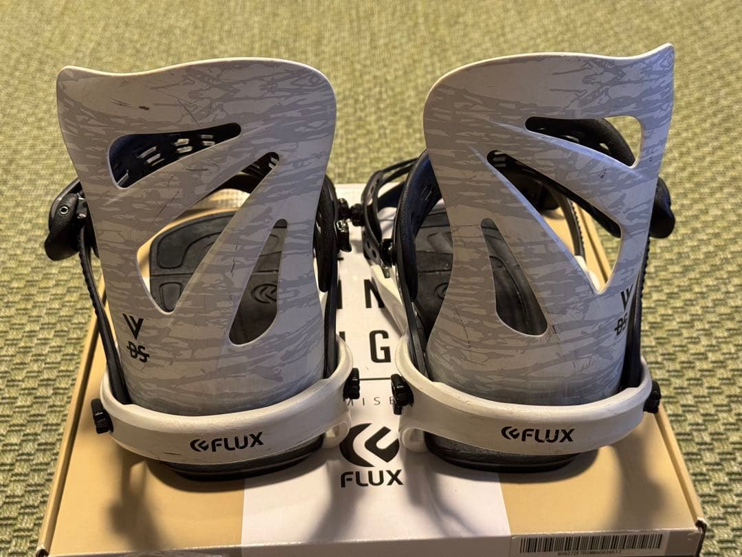 FLUX DS 16-17 Mサイズ