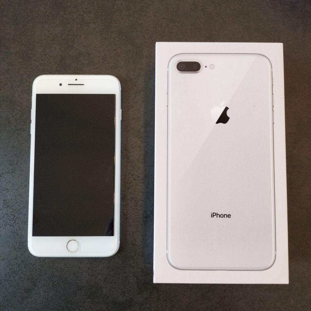 Apple iPhone 8 Plus シルバー 本体と箱付き即購入