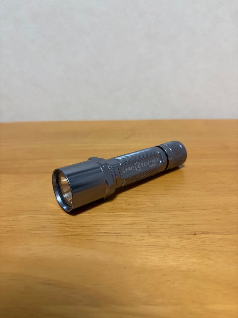 SUREFIRE シュアファイア 6P オリジナル フラッシュライト