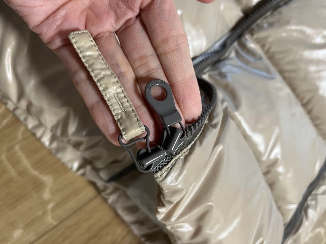 duvetica デュベティカ　ダウンベスト　ベージュ　40