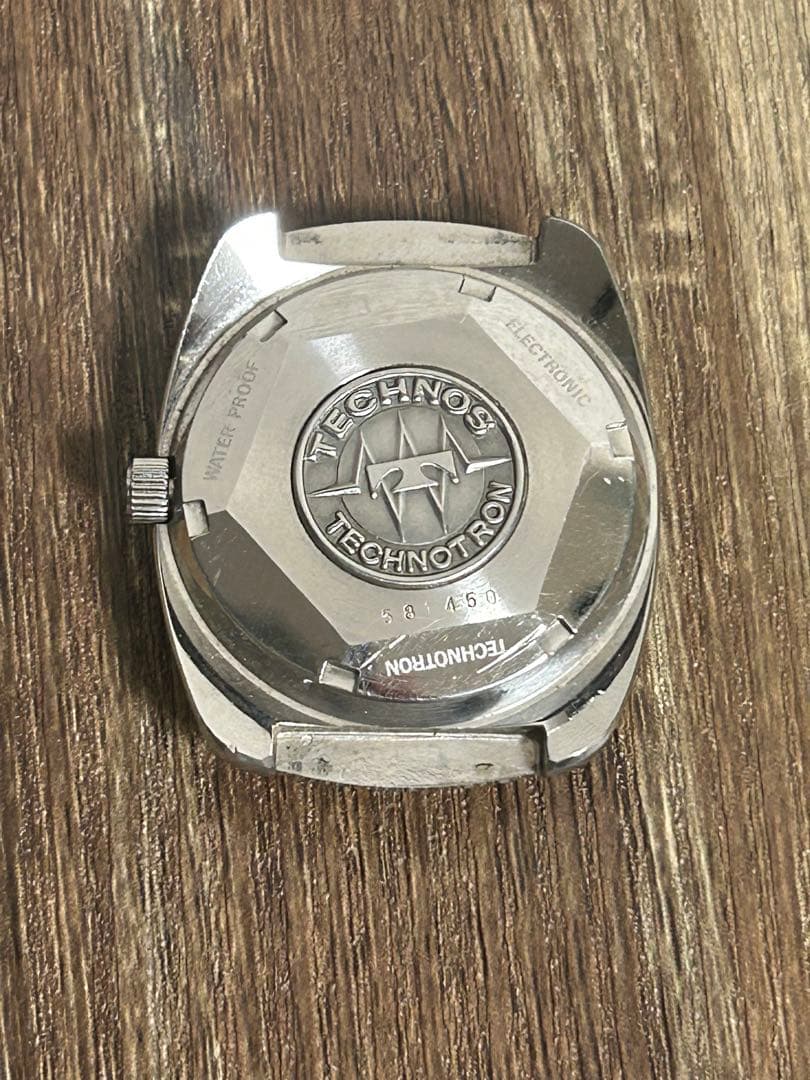 【ジャンク】TECHNOS テクノトロン 腕時計 箱付き