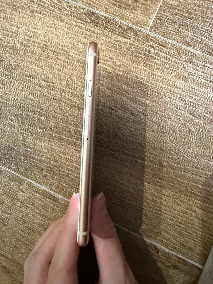 docomo iPhone 8 ローズゴールド64gb本体 箱付き