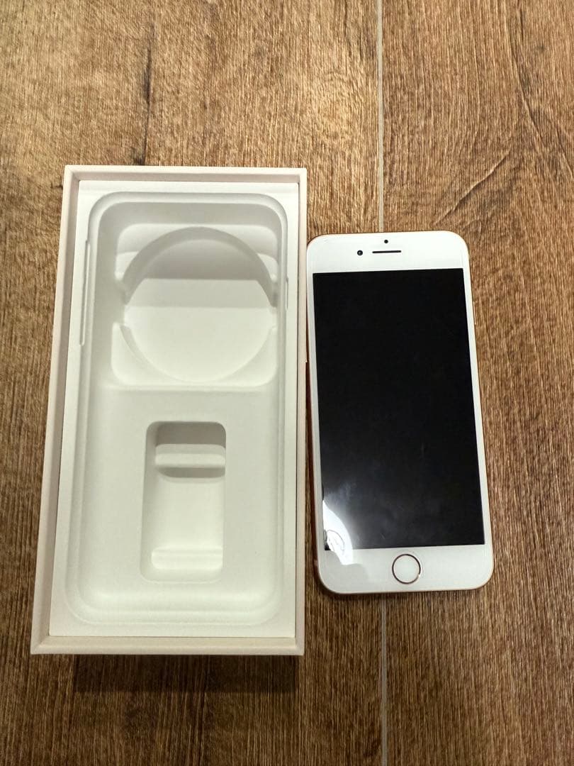 docomo iPhone 8 ローズゴールド64gb本体 箱付き