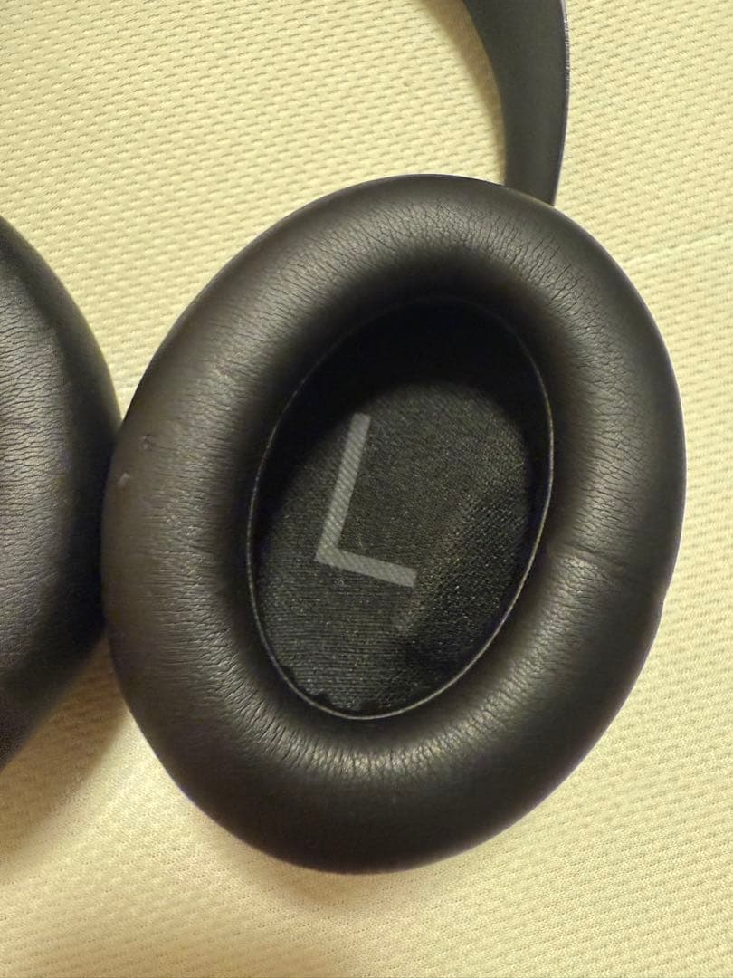 ヘッドホン Bose NC700