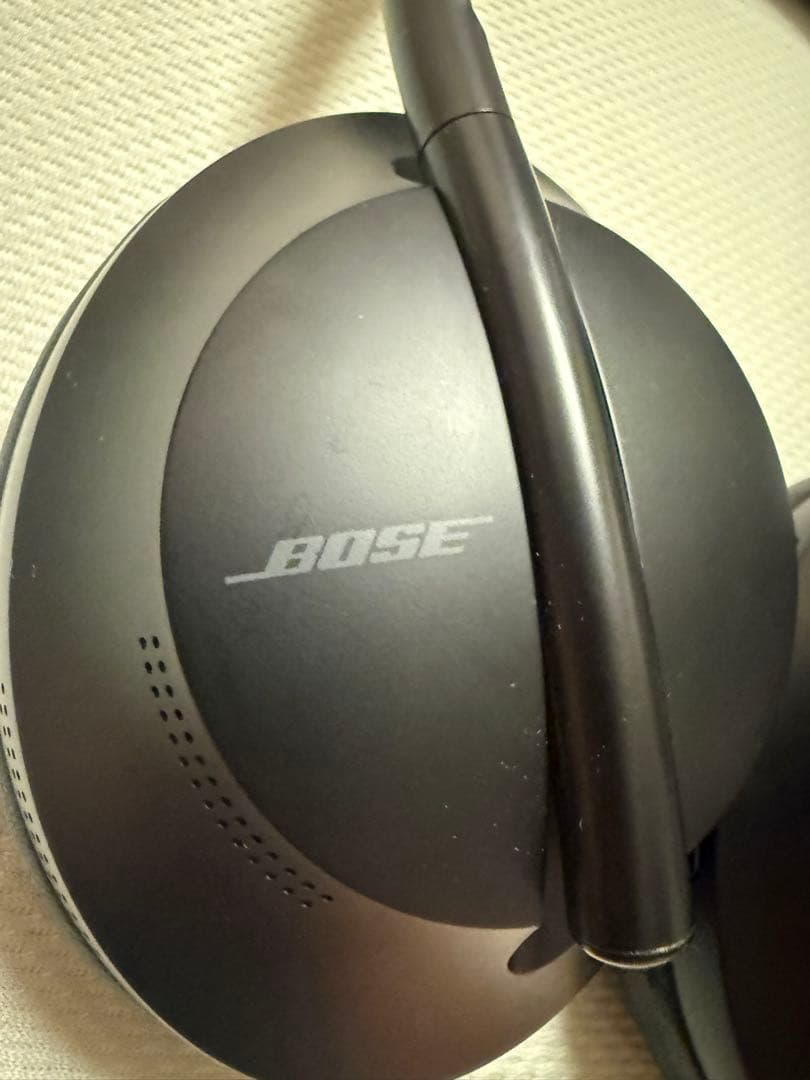 ヘッドホン Bose NC700