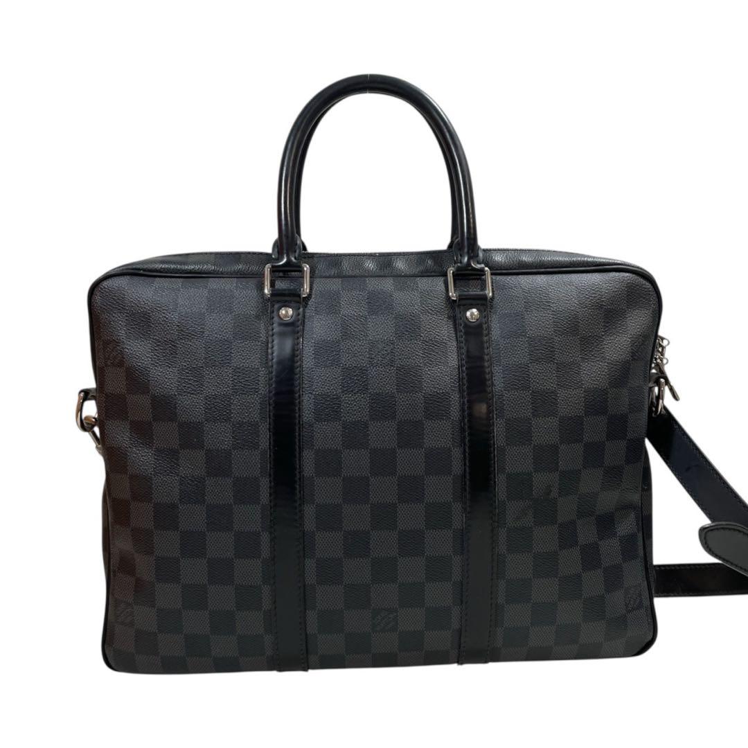 ルイヴィトン　ダミエグラフィット　ポルトドキュマン ヴォワヤージュ　4730