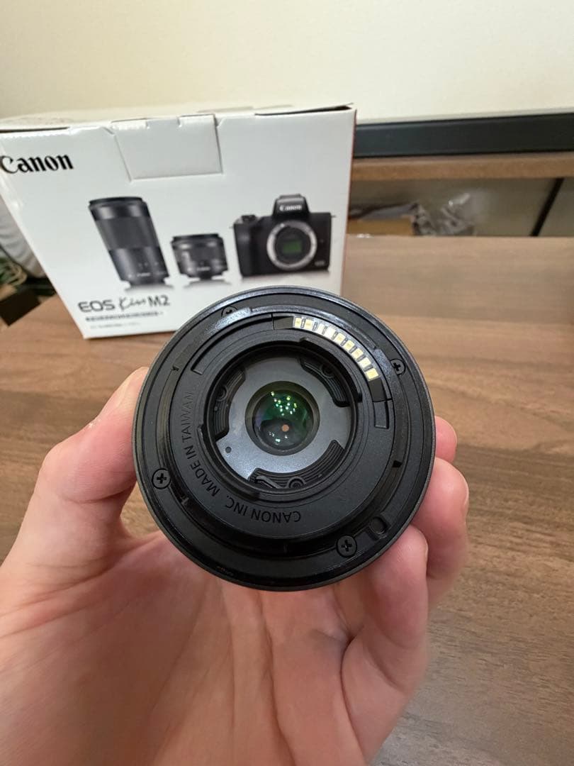 Canon EOS KissM2 標準ズームレンズキット