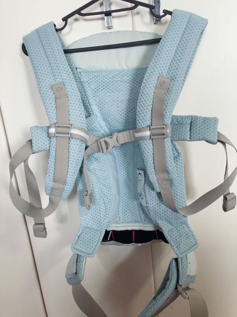 【エルゴベビー　OMNI Breeze】 抱っこ紐 （ポーチ、取扱説明書付き）