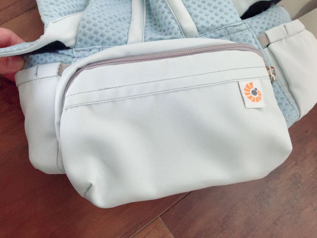 【エルゴベビー　OMNI Breeze】 抱っこ紐 （ポーチ、取扱説明書付き）