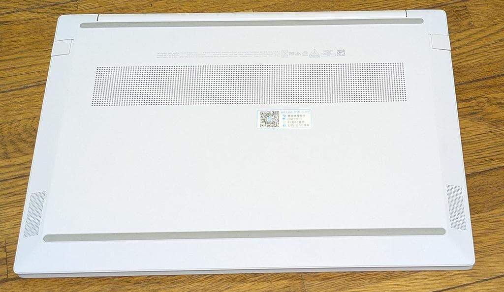 HP ノートパソコン　ホワイト　PC パソコン