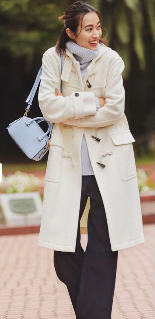 【美品】23区　ダッフルコート　白