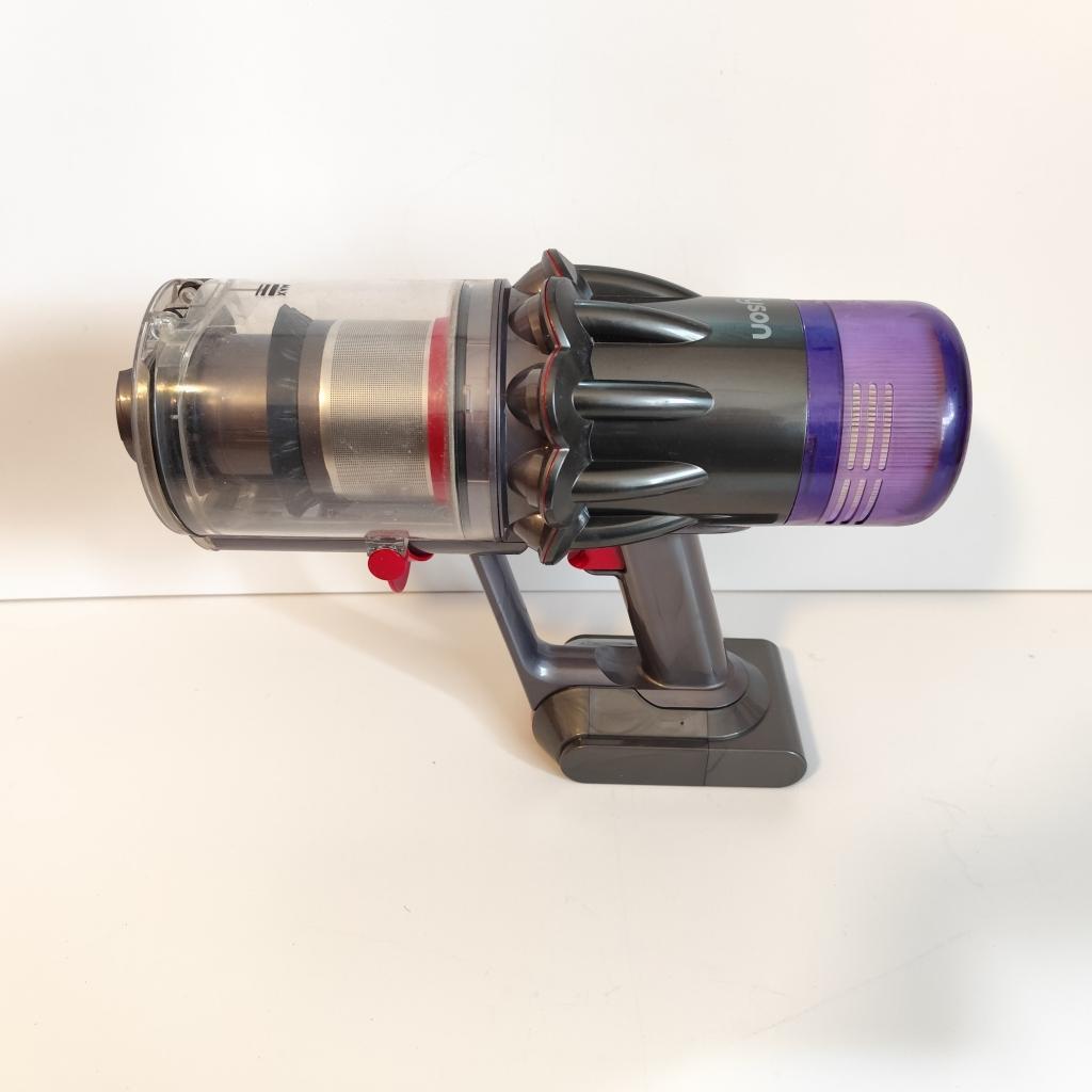 バッテリー良好 Dyson SV18 掃除機 一式セット【動作確認済】No191