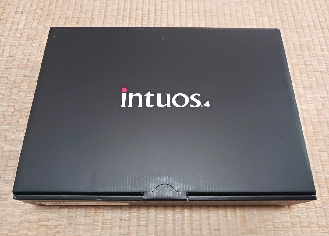 液タブ・ペンタブ Wacom Intuos4 PTK-440/K0