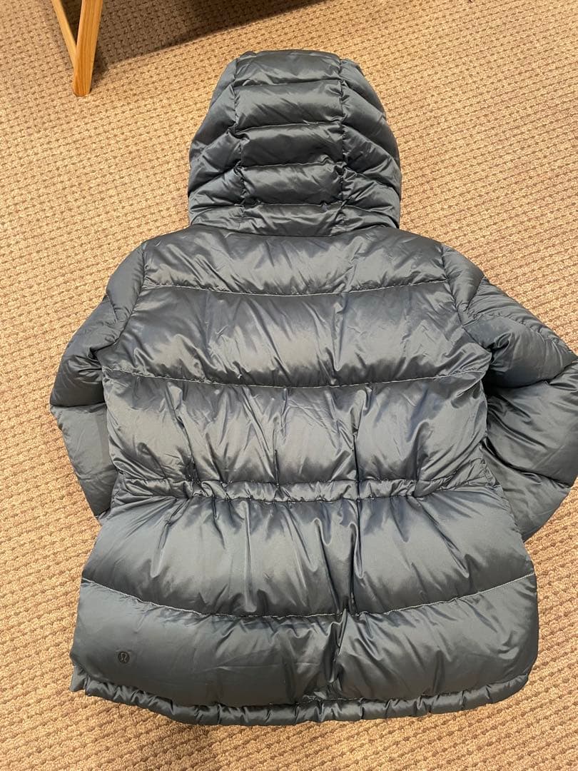 Lululemon フード付きダウンジャケット グレー　ブルー　サイズ2