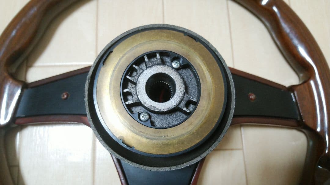 NARDI ステアリング　ウッド　36.5