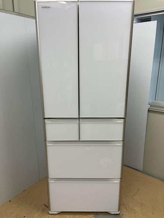 格安配送あり！2020年製！日立6枚ドア観音開き！