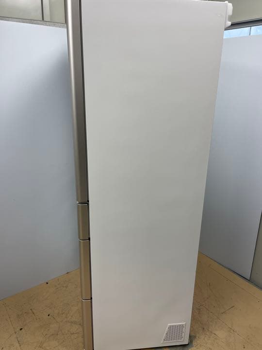 格安配送あり！2020年製！日立6枚ドア観音開き！