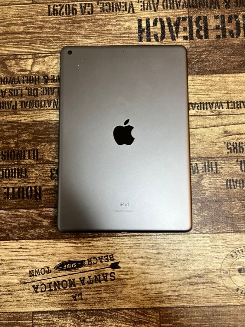 iPad（第9世代）10.2インチ Wi-Fiモデル 64GB スペースグレイ