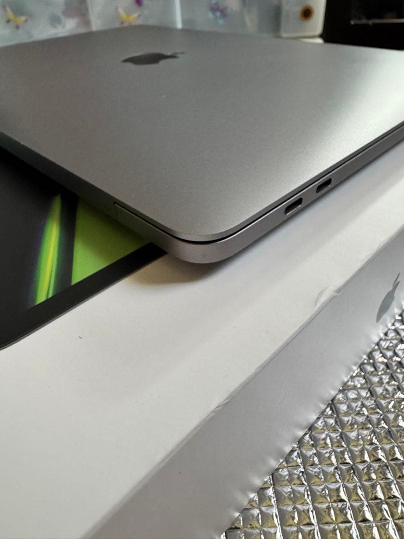 MacBook Pro M1（2020年モデル）13インチ