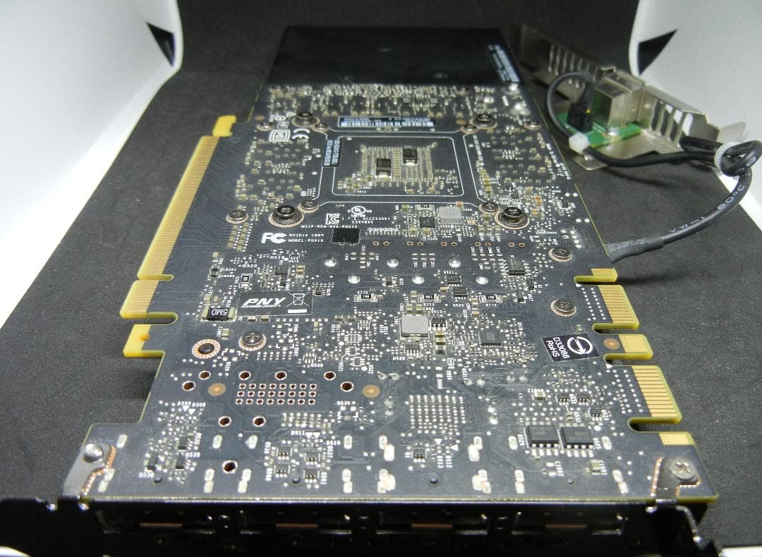 Quadro P4000 8GB+3Dステレオブラケット ジャンク扱い