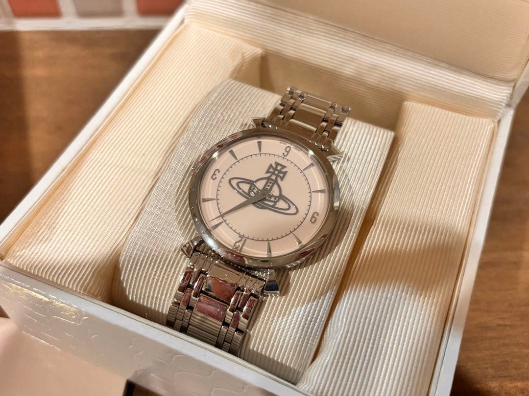 Vivienne Westwood 腕時計　美品