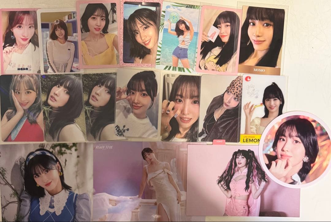 【最終値下げ】TWICE 100枚以上トレカ&その他特典セット