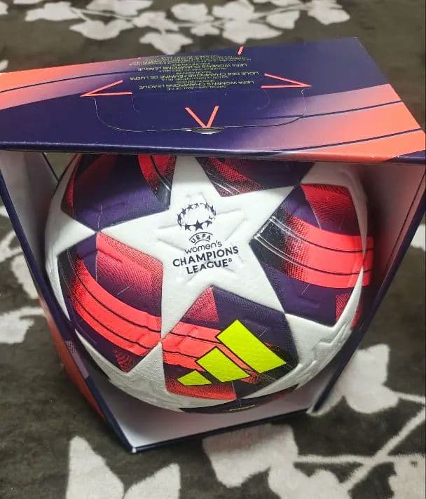 adidas UEFAチャンピオンズリーグ プロ ボール