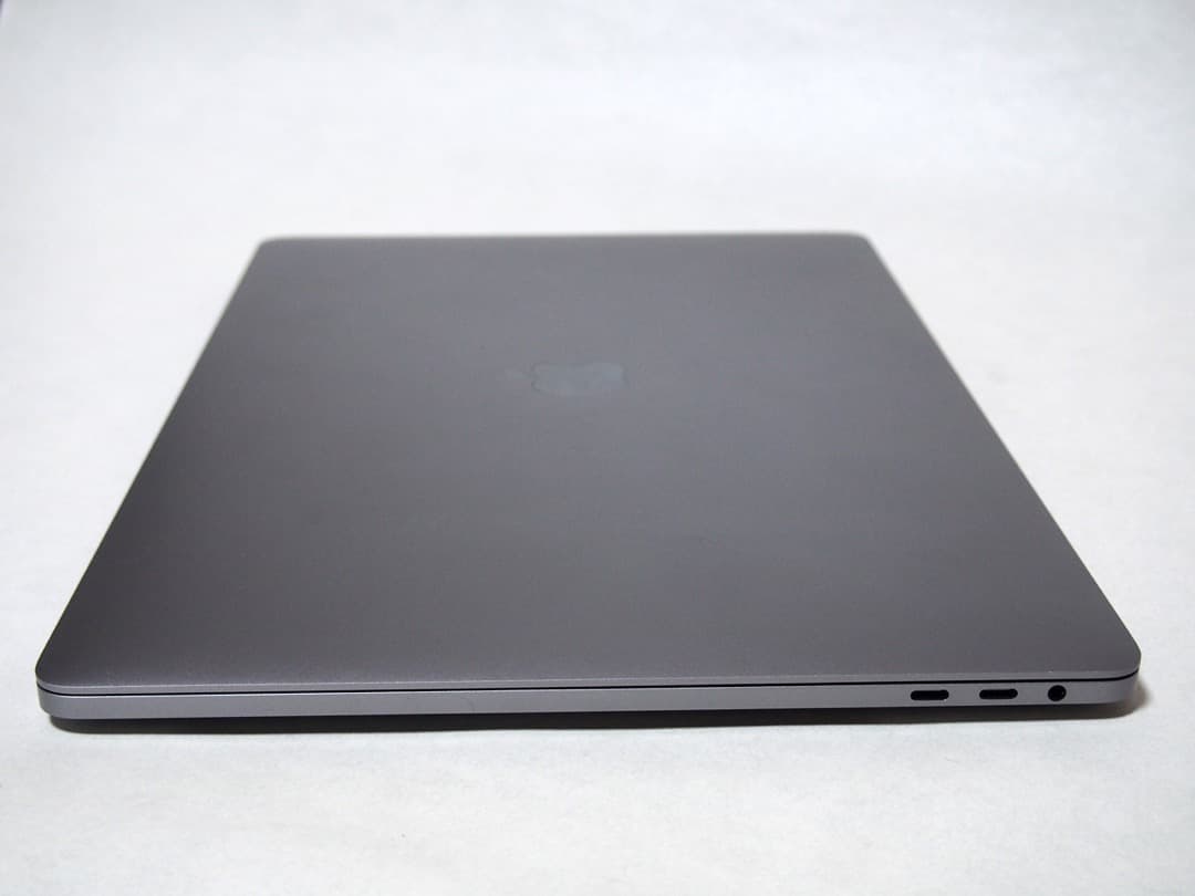 美品 Apple MacBook Pro 2018 15インチ 16G/250G