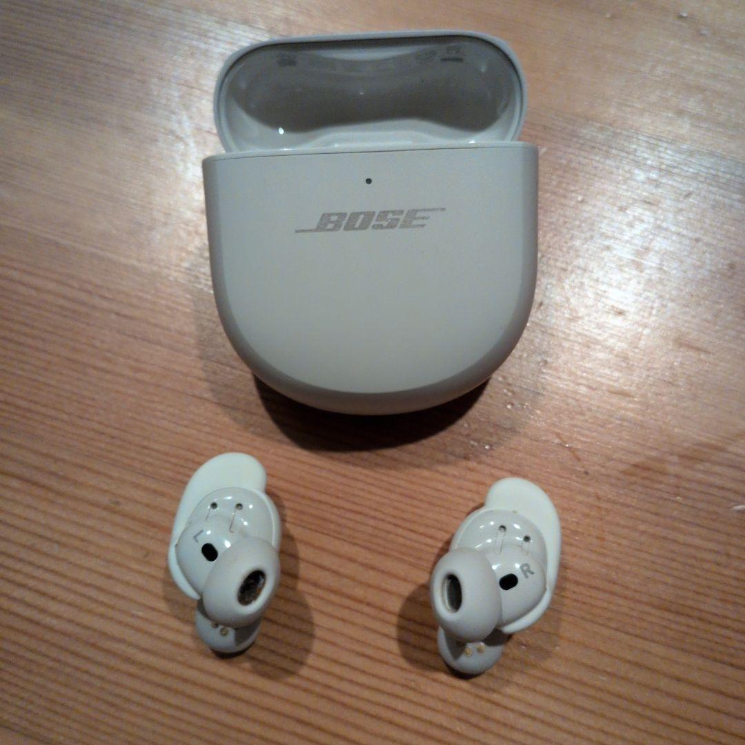 BOSE QuietComfort Ultra ワイヤレスイヤホン (ジャンク)