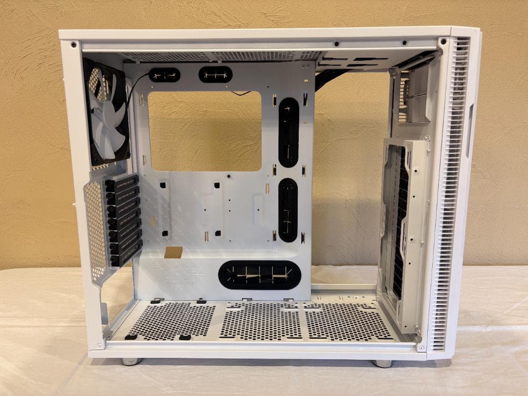 【美品完品】Fractal Design Define R5 Window 白