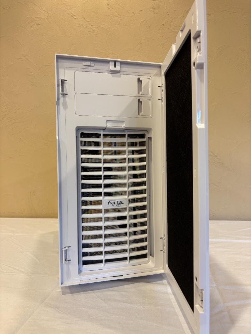 【美品完品】Fractal Design Define R5 Window 白