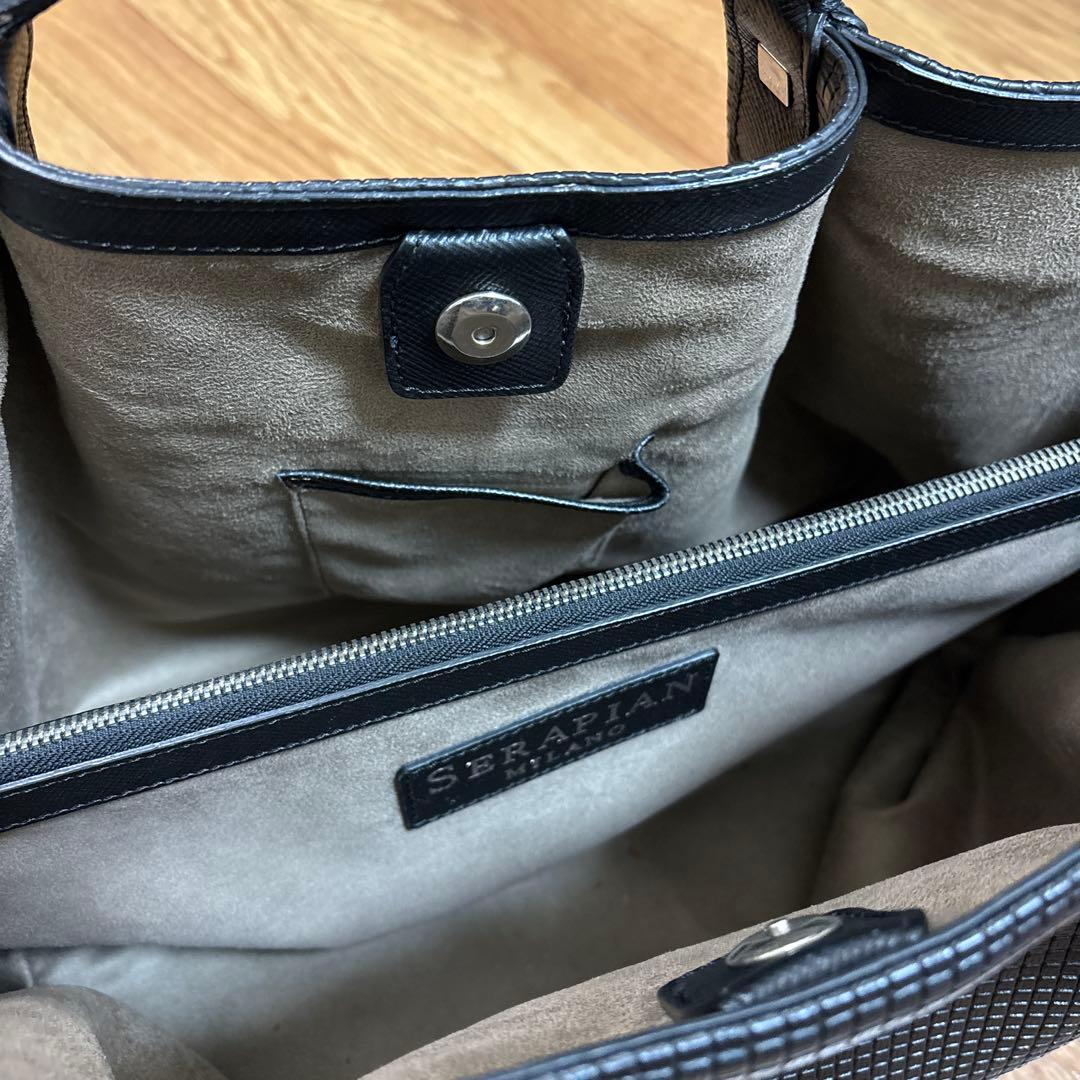 セラピアン　ブラック トートバッグ(価格交渉可)