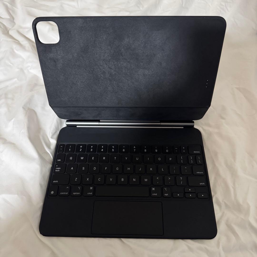 Apple iPad Air 5世代 + Magic Keyboardセット