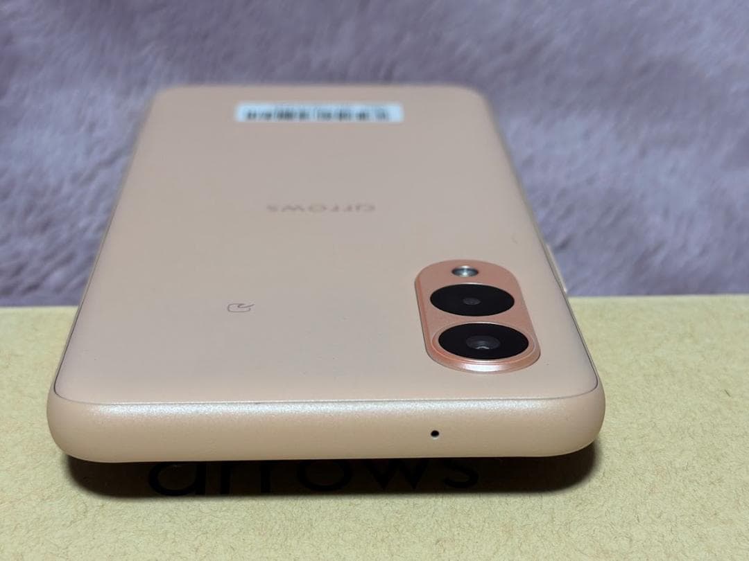 【超美品】 arrows We2 ライトオレンジ SoftBank版