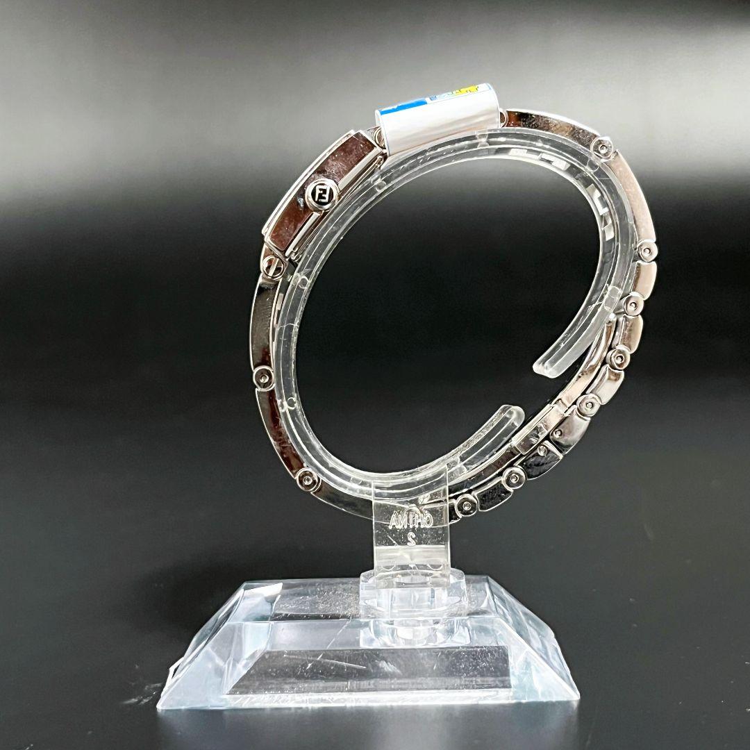 【 箱付き 】 フェンディ　腕時計　クアドロミニ　シェル文字盤　ギャラ付き